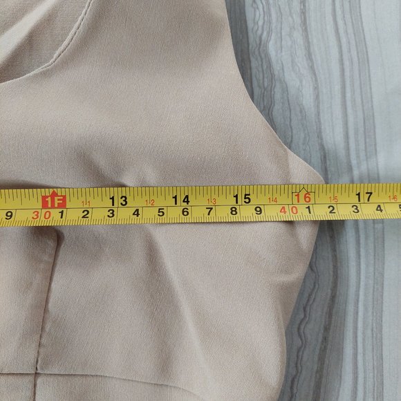 Vintage 1990s Lori M Beige Stretchy Ruffle Dress, Size 8 - Picture 3 of 7